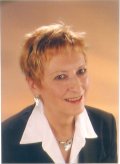 Christine Kneschar